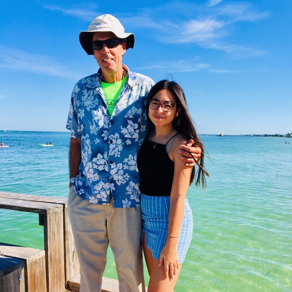 Meet your Posher, Rona - Picture 2 of 2